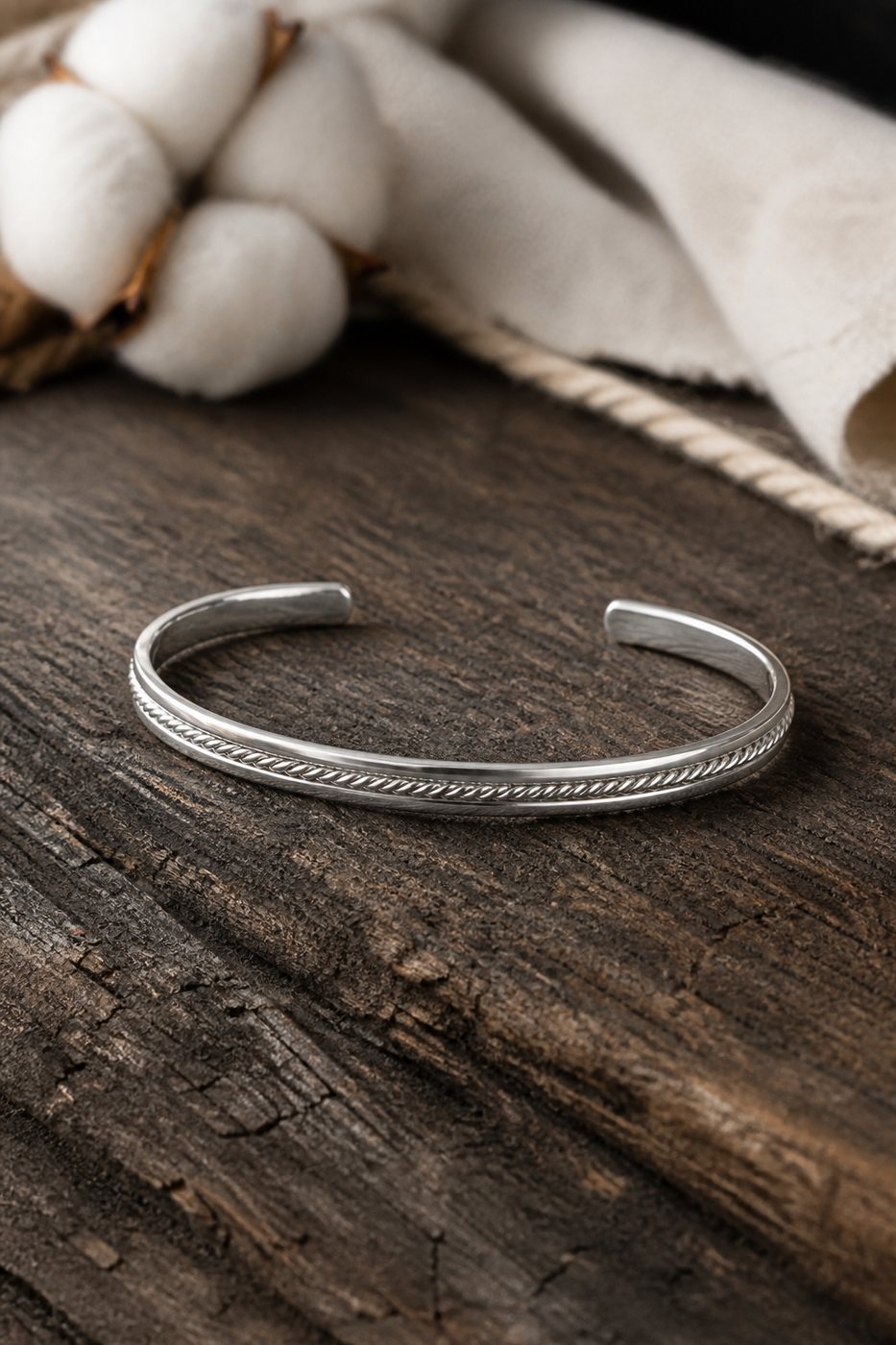 Pulsera Raymi en plata 950, fotografía de estudio